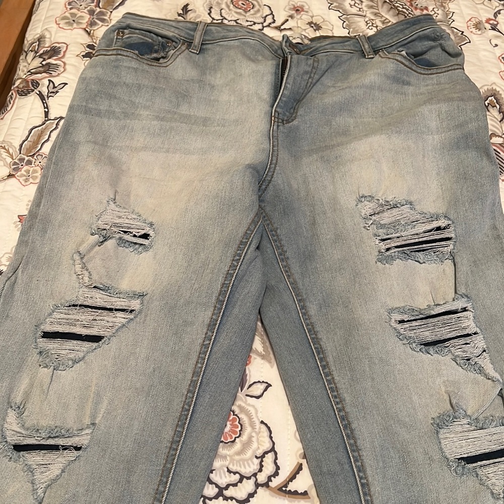 Excellent jeans size 12 brand EST 1946 jeans.